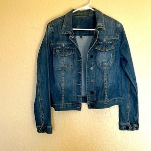 Jean jacket size M